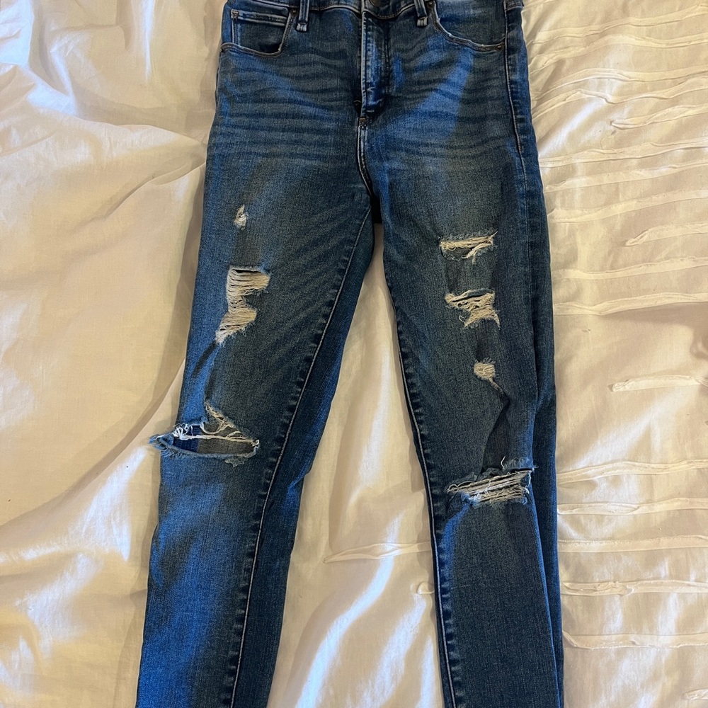Available items - Picture 4 of 8
